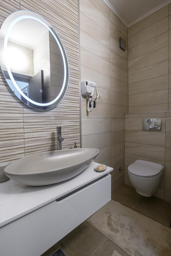 Jednosobni Apartman Ted - One Bedroomed Apartment Ted Sajmiste Exteriör bild
